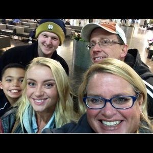 Meet your Posher, Lori